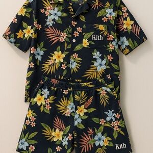 Kith Kids Hawaiian set